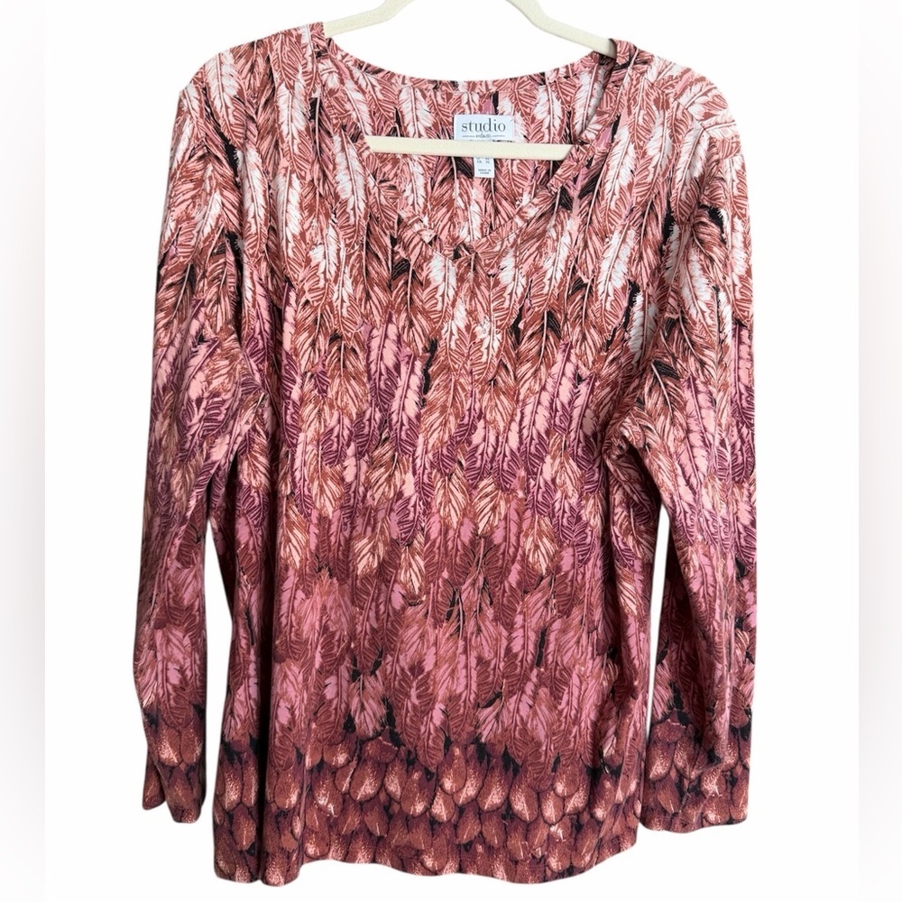 Studio by Denim & Co. Feather Print Long Sleeve V-Neck Top Chestnut Multi